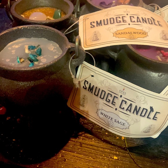 SMUDGE CANDLE kit w/Cauldron & Lid, Sage, Palo Santo & 2 stones. - Picture 10 of 12